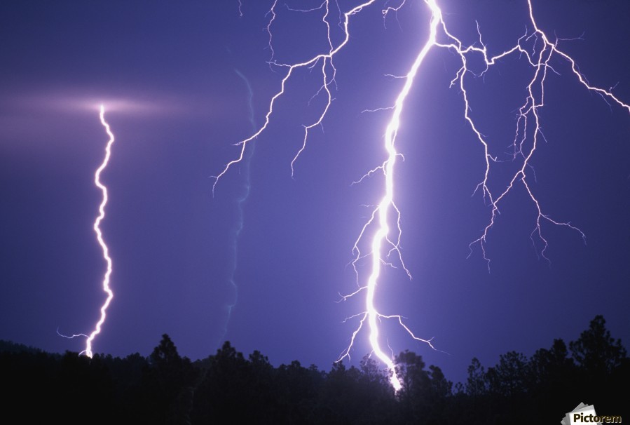 Lightning Bolts In Night Sky - PacificStock