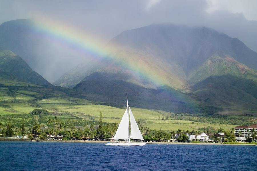 Hawaii, Maui, Lahaina, Rainbow In Front Of West Mauis Mountain Range With Sailboat In Ocean. - PacificStock