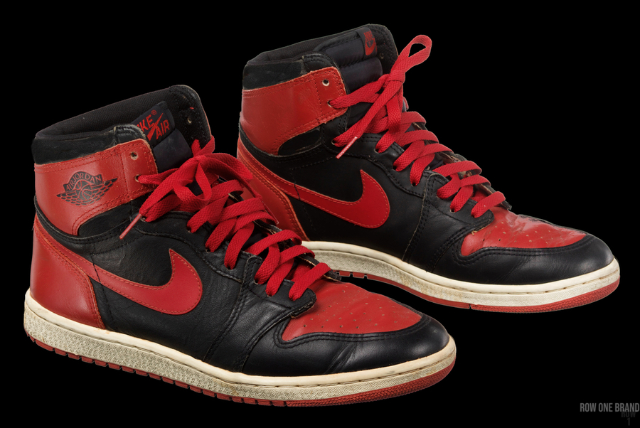 Jordan 1 OG 1985 Chicago for Sale, Authenticity Guaranteed